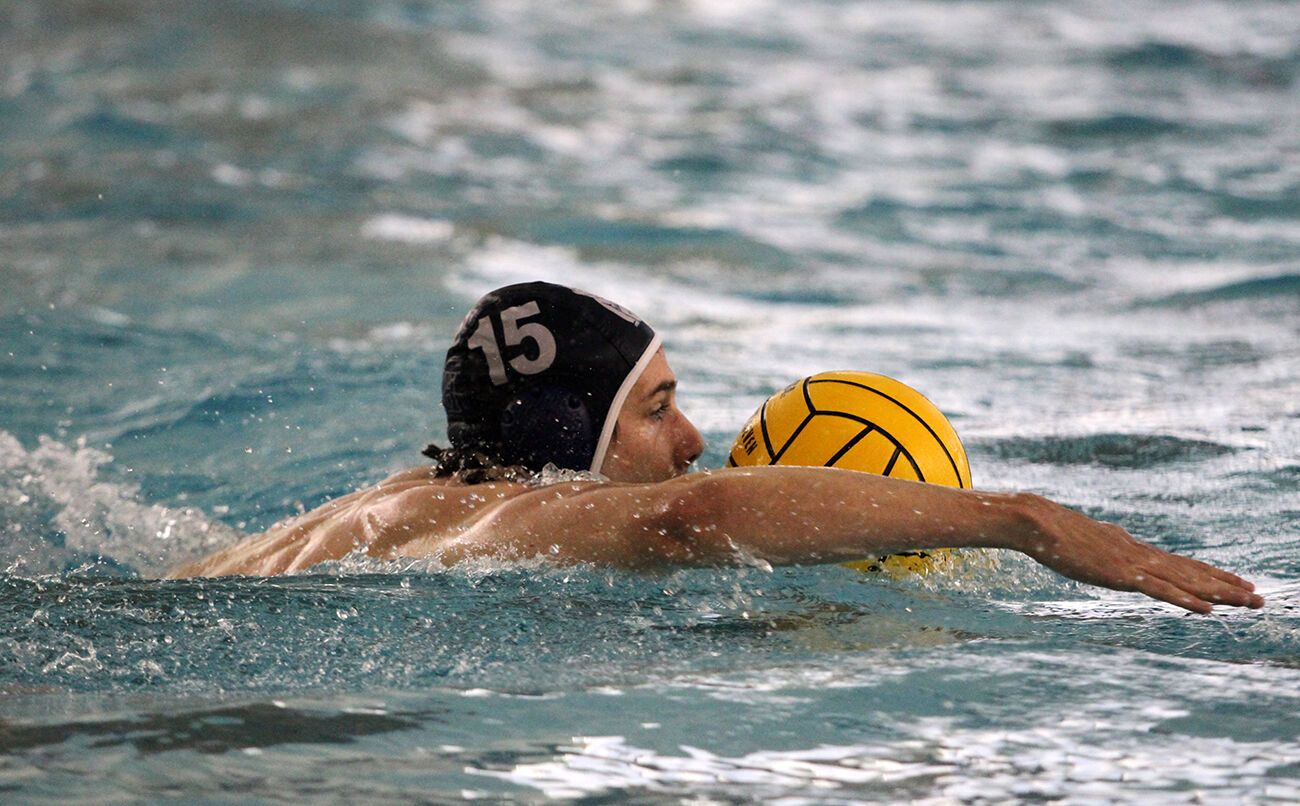 Missouri Water Polo District Semifinal: SLUH 10, Parkway Central 5